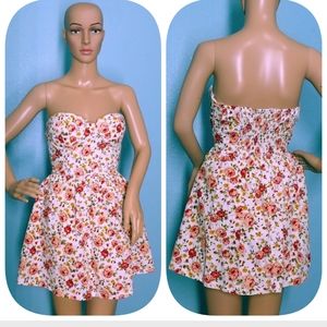 Floral strapless dress